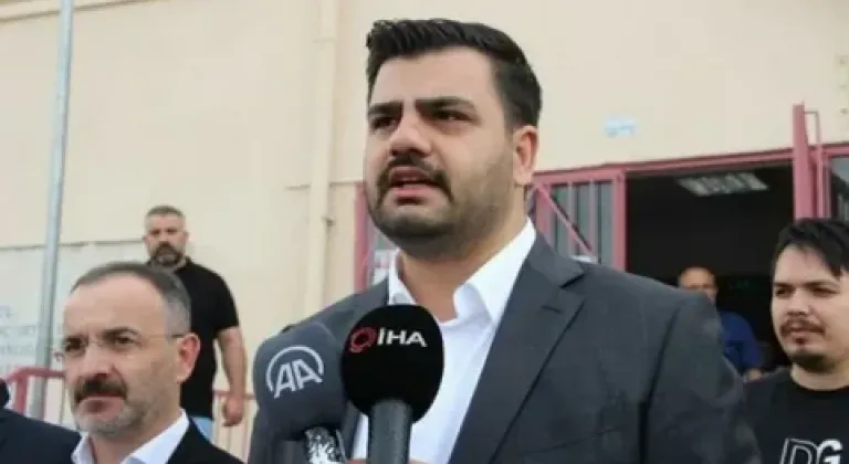 İzmir'de kooperatif skandalı! AK Parti'den Özgür Özel'e sert tepki: Özür dileyeceğine yalan söylüyor