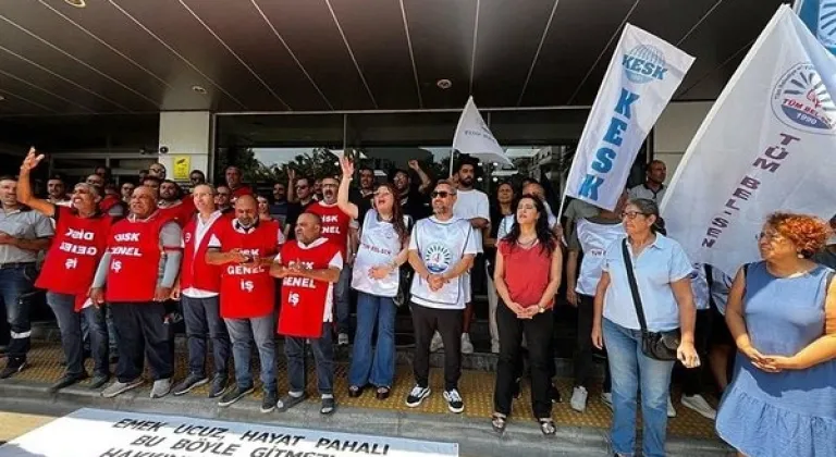 İzmir Karşıyaka'da işçi ve memurların iş bırakma eylemi devam ediyor!